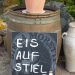 Eis auf Stiel